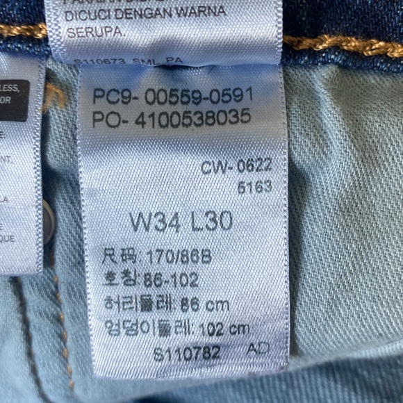 Levi’s 559 Dark wash Relaxed Straight Leg Jeans Size 34/30. NWOT - Picture 11 of 12